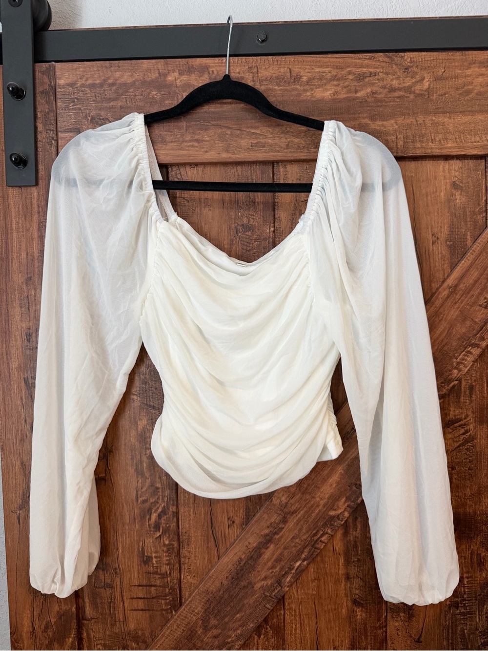 Women's Cream Ruched Long-Sleeve Blouse